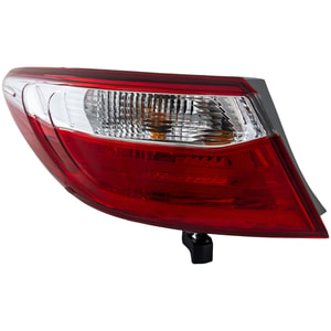 2015 - 2017 Toyota Camry Rear Tail Light Assembly Replacement / Lens / Cover - Left <u><i>Driver</i></u> Side Outer - (Gas Hybrid + Hybrid LE + Hybrid SE + Hybrid XLE + LE + SE + XLE)
