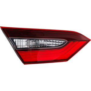 2021 - 2022 Toyota Camry Tail Light Rear Lamp - Left <u><i>Driver</i></u>